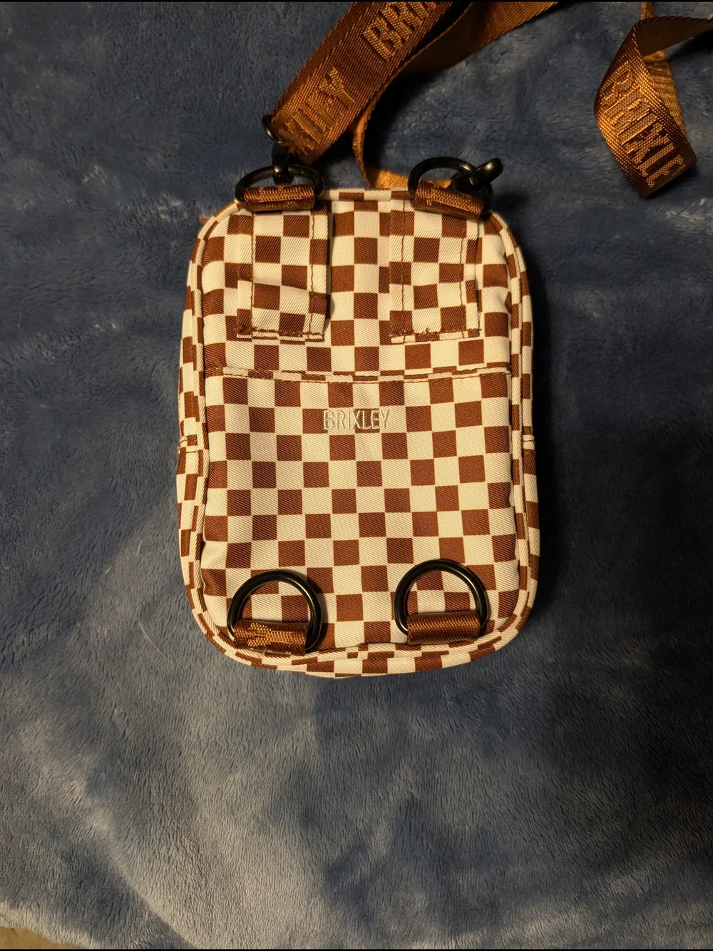 Brixley compact checkerboard